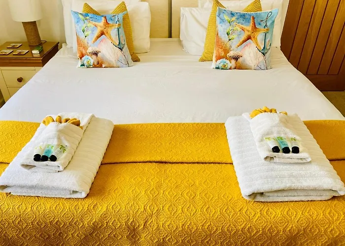 Avon Beach Bed & Breakfast